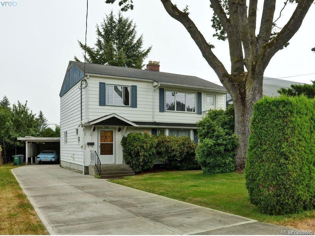 I have sold a property at 1564 San Juan Ave in Saanich
